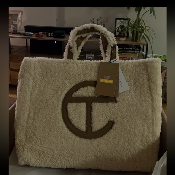 UGG x TELFAR Medium Reverse Shopper - Natural - Picture 6 of 6